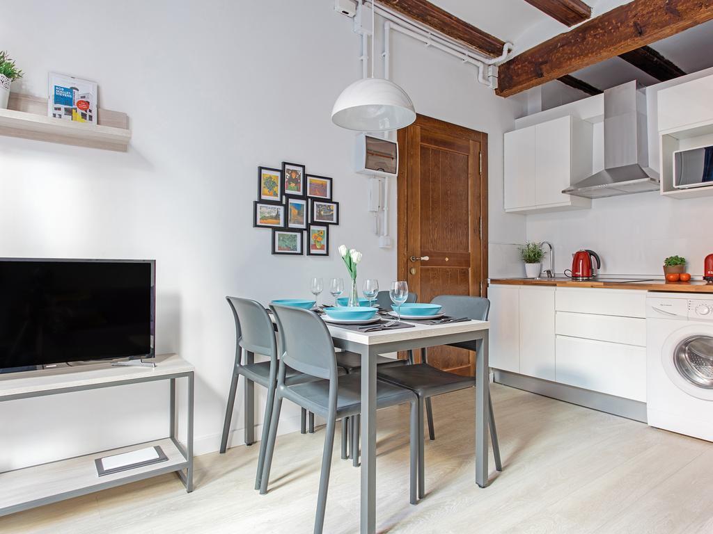 Unik. Apartments บาเลนเซีย ภายนอก รูปภาพ